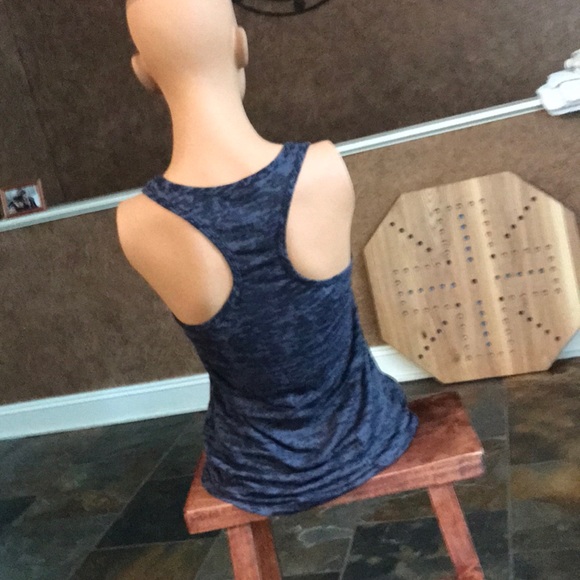 Razorback Tank - Picture 2 of 3